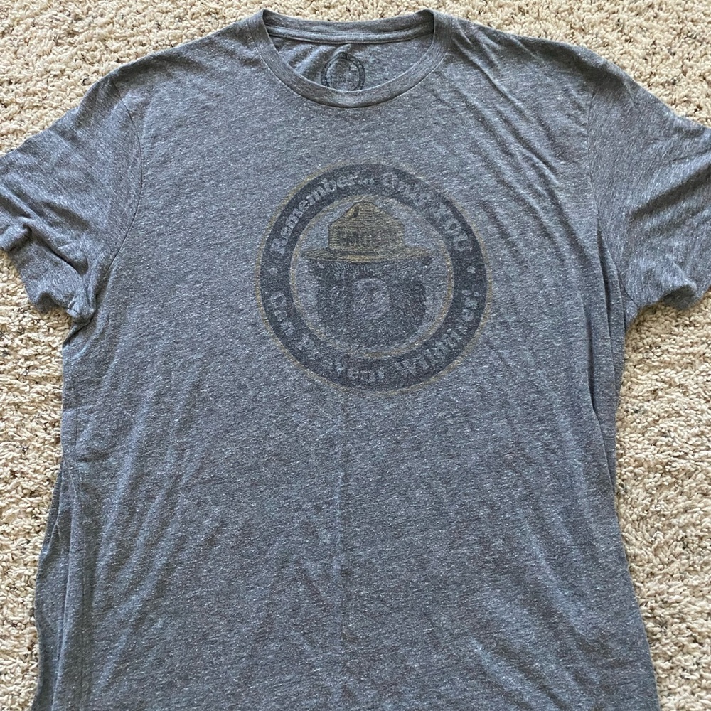 Men’s Lucky Brand “Only You Can Prevent Wildfires T-Shirt” Sz XL